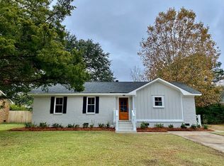 1543 Wakendaw Rd, Mount Pleasant, SC 29464