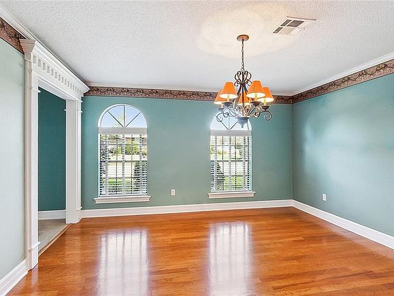 5th image of 3777 Mimosa Ct