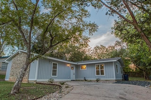 1st image of 4621 Englewood Dr