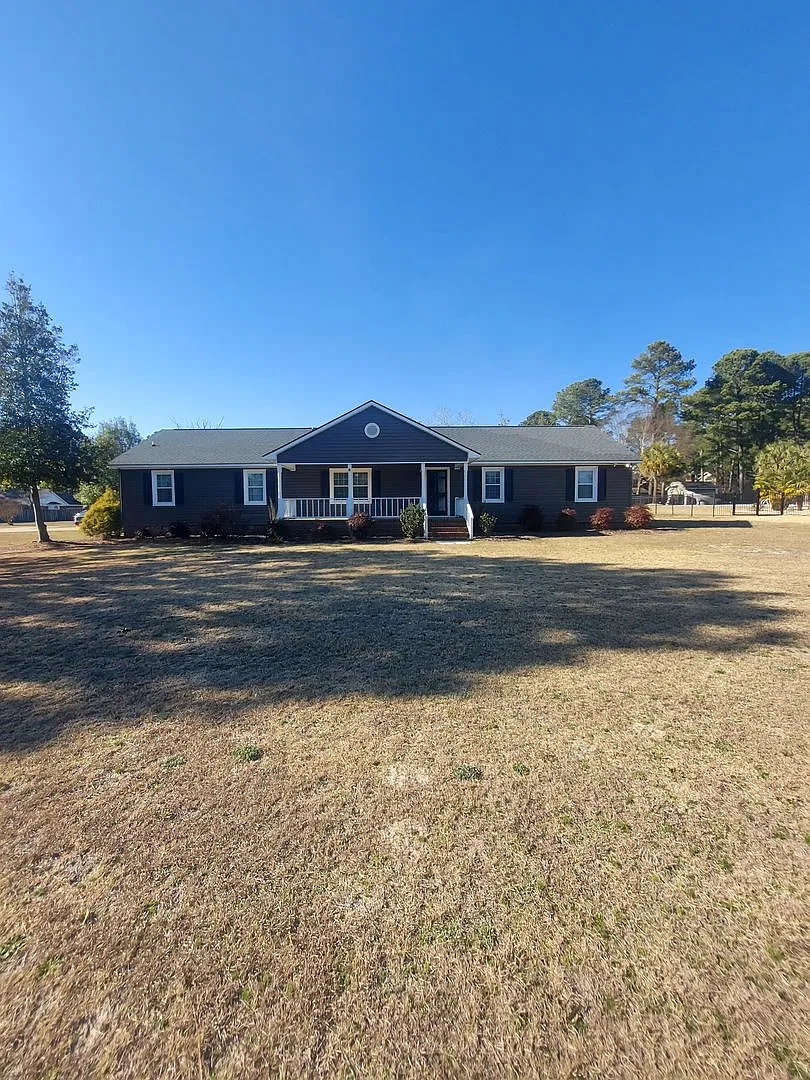 Cypress Trace — Photo 1
