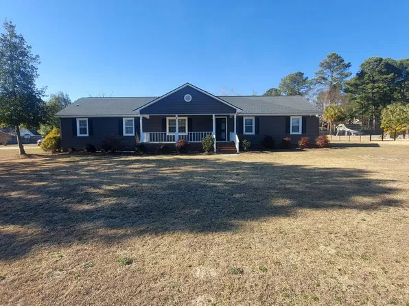 116 Ham Rd, Hope Mills, NC 28348