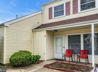 6 Gibraltar Ct, Barnegat, NJ 08005