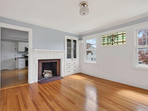5th image of 50 Noyes St #2