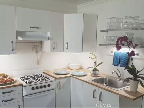 4th image of 3543 Poppy Dr