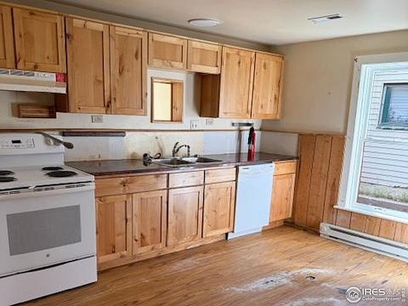 5th image of 128 W Boulder St