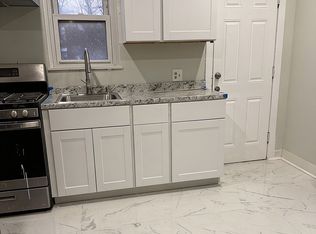 20 Hollywood Ave, Trenton, NJ 08609