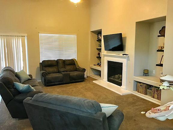 2nd image of 2308 E Ebony Dr
