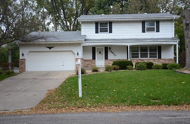 1st image of 8820 45th Ave N