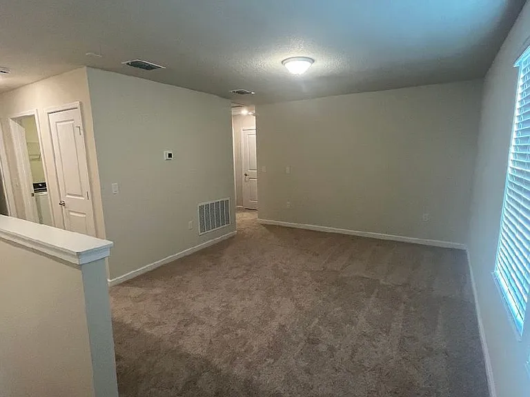 3074 Green Park Dr — Photo 9