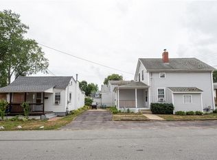 848 W Shore Rd, Warwick, RI 02889