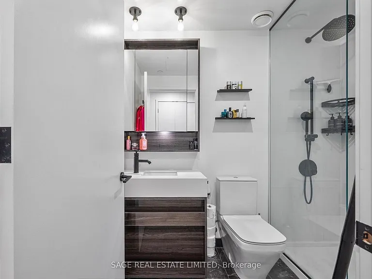 505 Richmond St W #730 — Photo 11