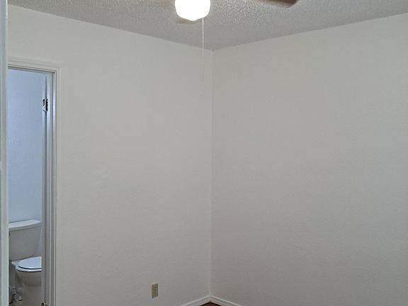 5th image of 1019 Burkett St APT D
