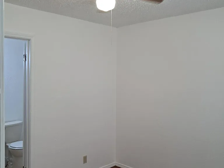1019 Burkett St #D — Photo 5