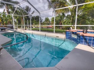 302 NE 18th Ave, Cape Coral, FL 33909