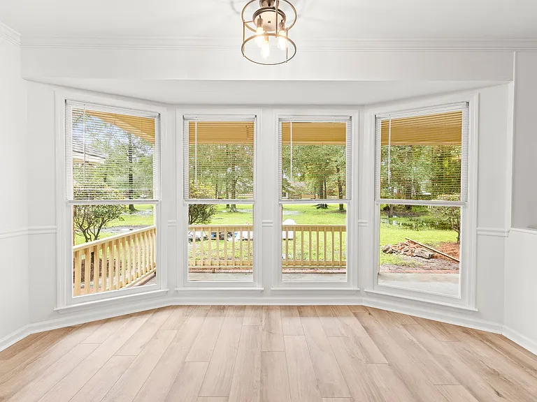 390 Steele Wood Dr — Photo 19