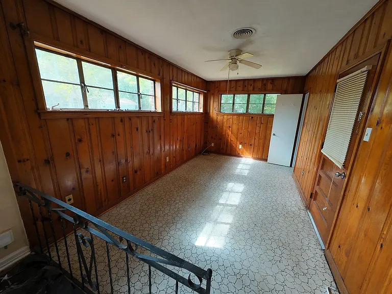 418 Durande Dr — Photo 8