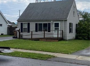 73 Heather Rd, Cheektowaga, NY 14225