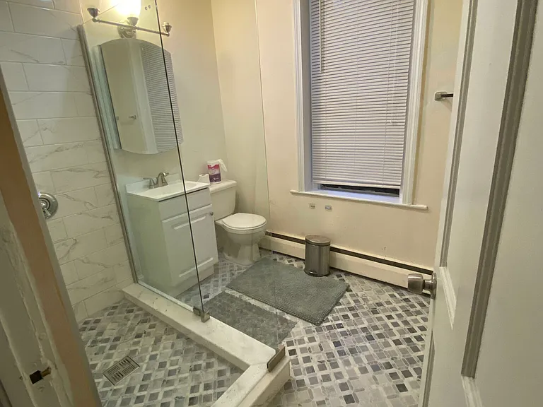 622 Columbus Ave #2 — Photo 17