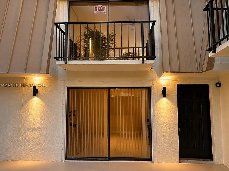 3359 Gardens East Dr #B — Photo 6