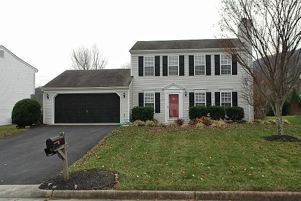 6211 Ashmont