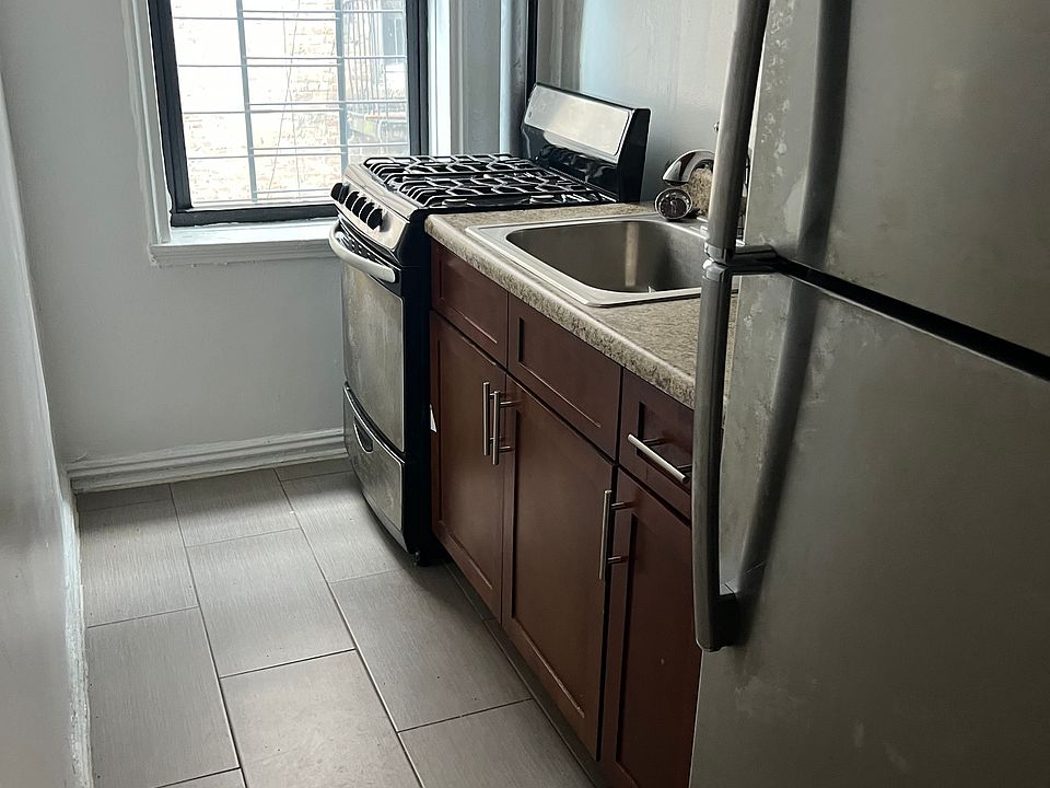 2nd image of 55 E 210th St APT 03E