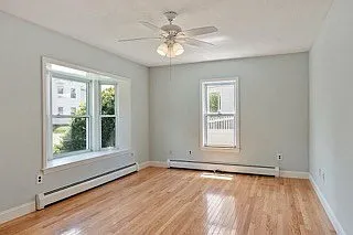 1 bed, 1.0 bath, 900 sqft, $2,000 — Photo 3