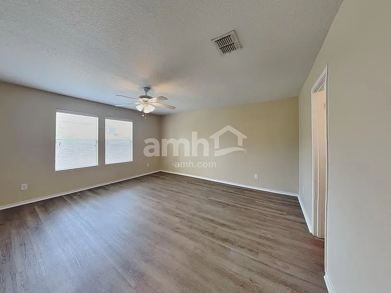 806 Silverado Way — Photo 10
