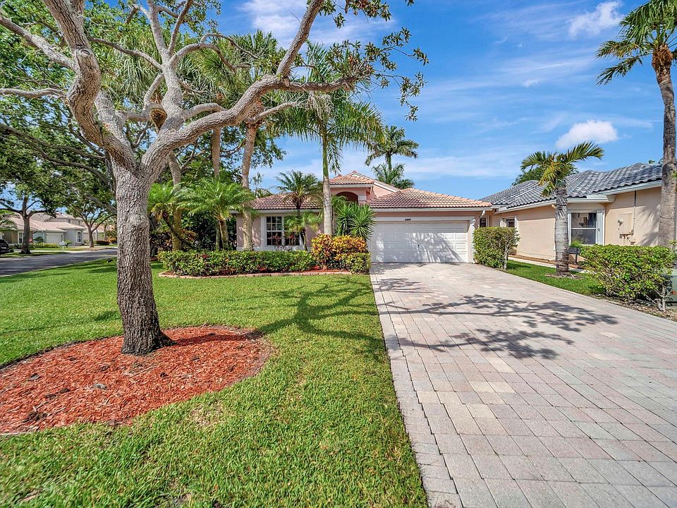 1st image of 5942 NW 77th Drive