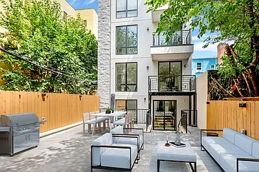 156 Tompkins Avenue, #1B