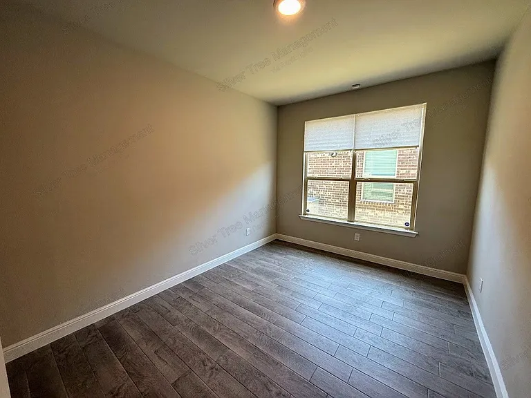 10921 Rockchapel Dr — Photo 22