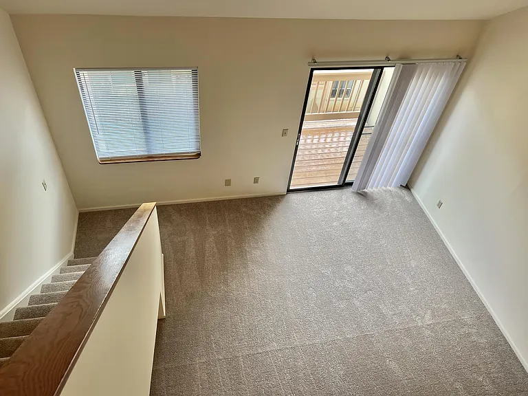 1002 Linden Ave #304 — Photo 13