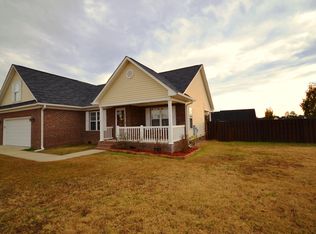 287 Ivywood Ln, Raeford, NC 28376