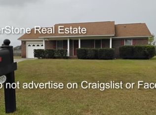 102 Duck Ct, Fayetteville, NC 28306