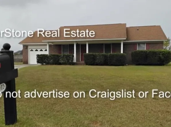 102 Duck Ct, Fayetteville, NC 28306