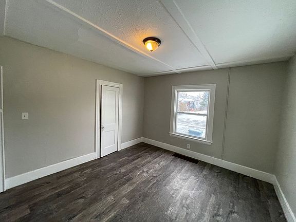 5th image of 1322-1324-1326 Brownell Ave