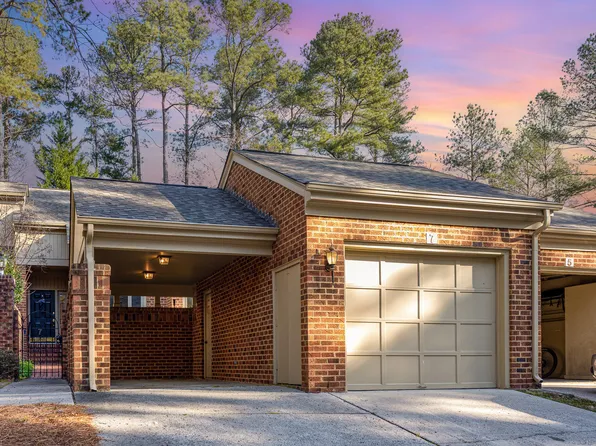 7 Innisfree Dr, Durham, NC 27707