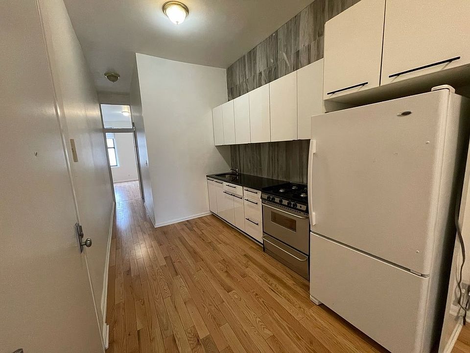 1st image of 61 Ten Eyck St #2J