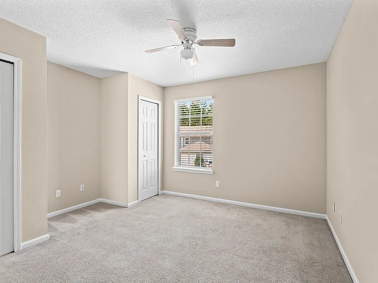 313 Scrub Jay Dr — Photo 20