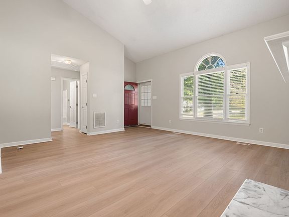 4th image of 2909 Buckboard Ln