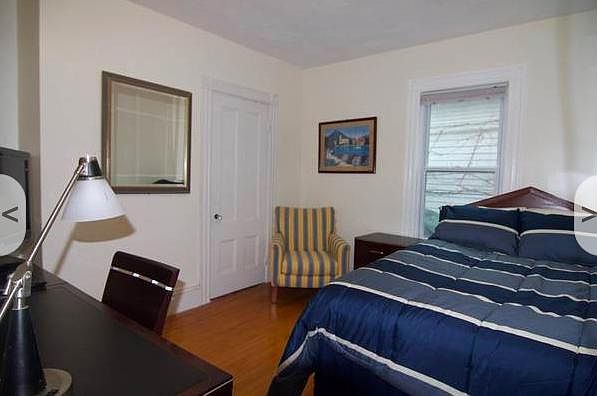2nd image of 31 Jefferson St #1