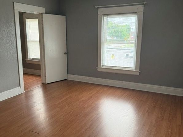 210 Central Ave Suite 1