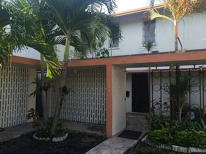 1st image of 1290 NE 191st St #1290