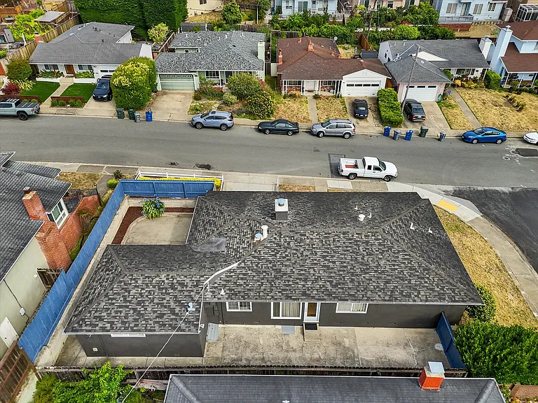 177 Romney Ave — Photo 51