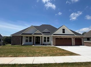 167 Hidden Hills Dr, Chickamauga, GA 30707