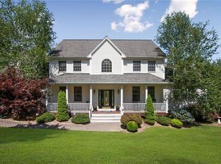 32 Joseph Dr, Carmel, NY 10512