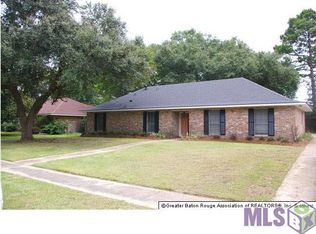 12366 Parkwood Ave, Baton Rouge, LA 70815