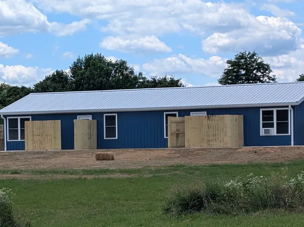 1357 State Route 13 SE #B, Crooksville, OH 43731