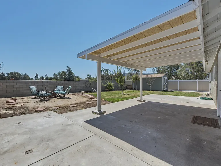 6440 Harvard St — Photo 32