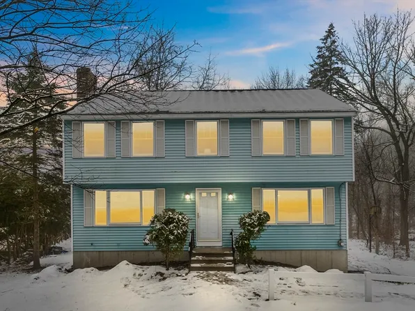 10 Camp St, Milford, MA 01757