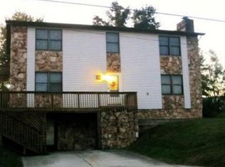1022 Mount Vernon Rd, Hurricane, WV 25526